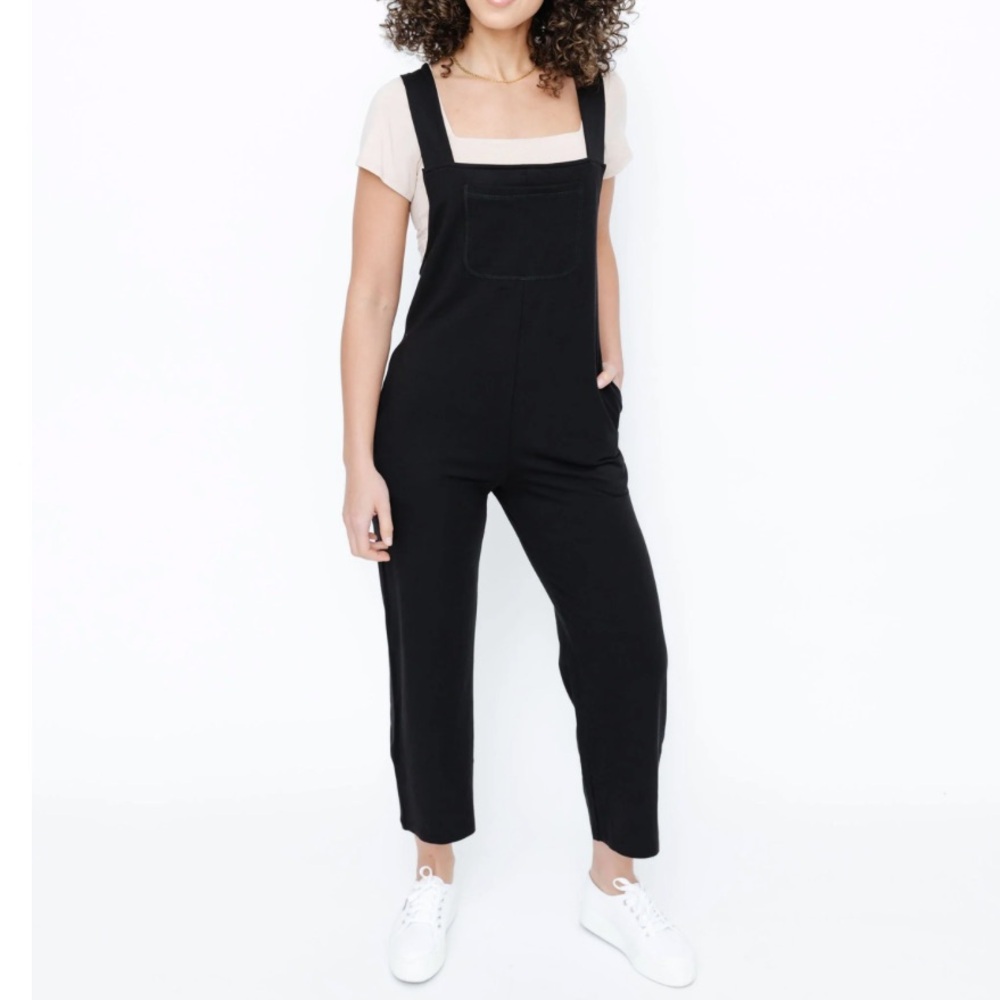 SMASH&TESS | 🇨🇦Mia Romperalls size Large